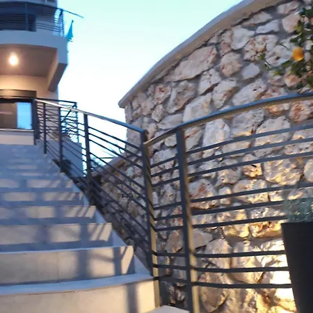 Avra Loft Appartamento Nikiana