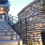 Avra Loft شقة نِكيانا
