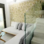 公寓 Avra Loft