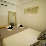 公寓 Avra Loft