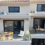 Avra Loft