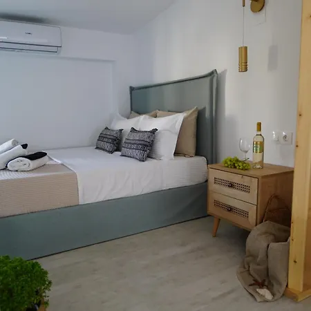 Avra Loft Apartment
