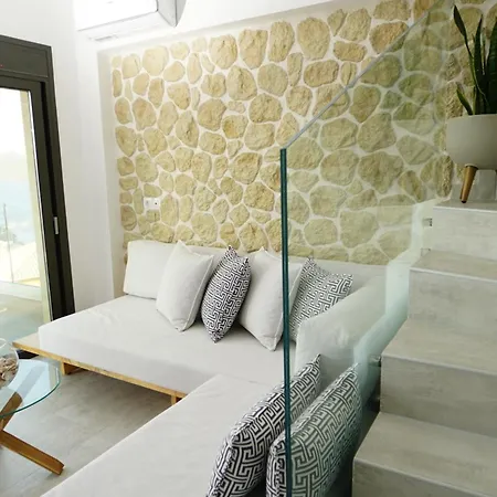 Apartment Avra Loft